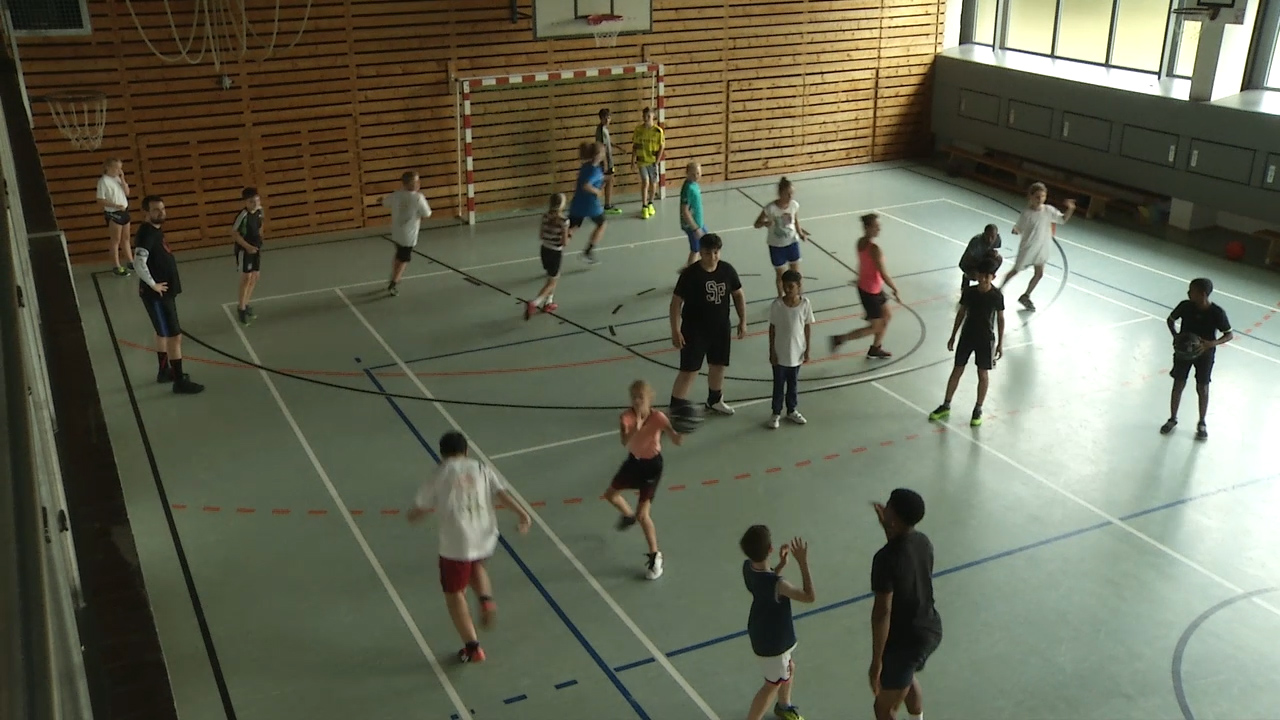 MEgional heute mit dem Basketballcamp in Zschopau MEgional heute mit dem Basketballcamp in Zschopau